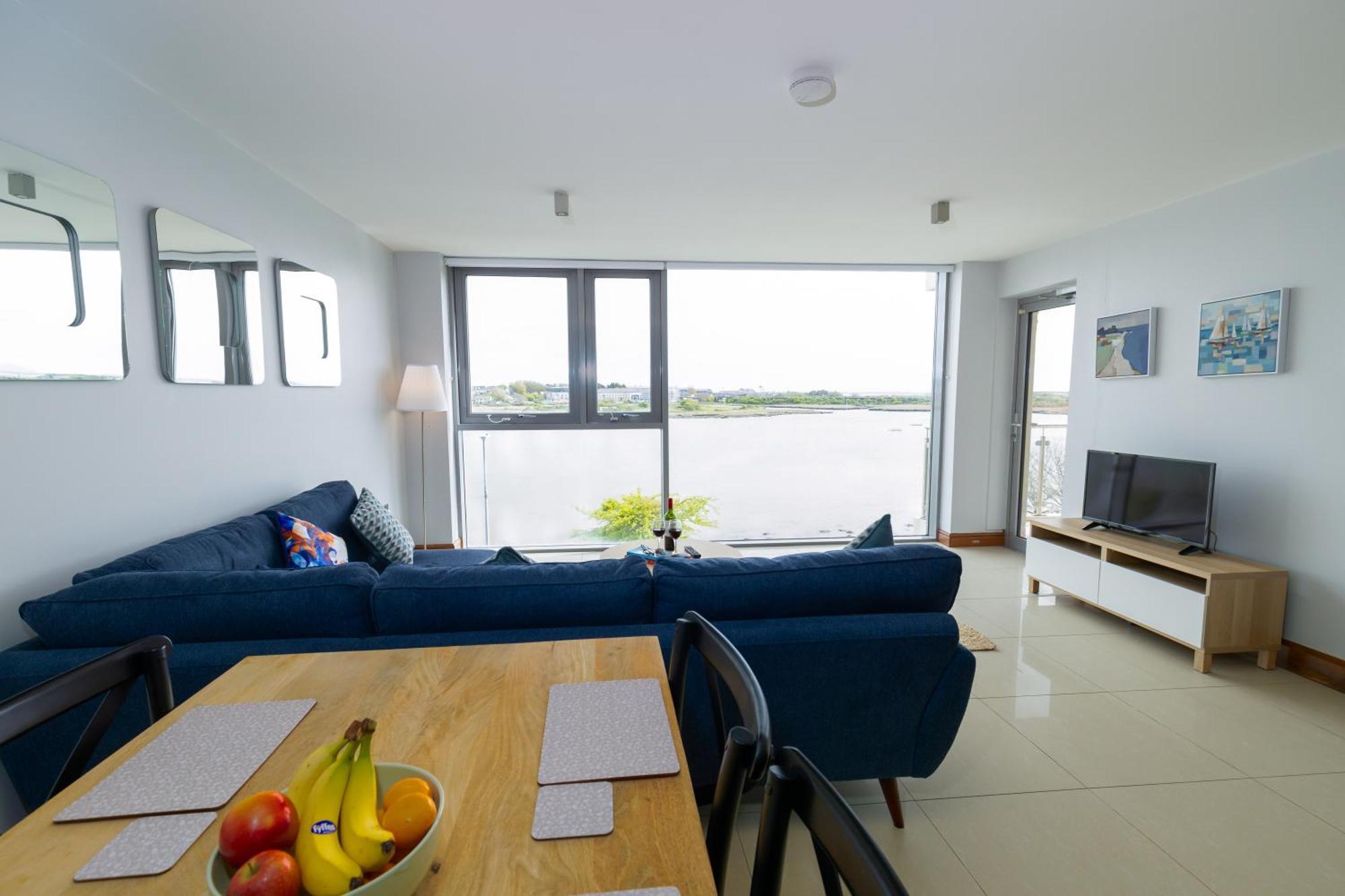 Tur An Tsaile - Galway Lakeside Apartments Ngoại thất bức ảnh