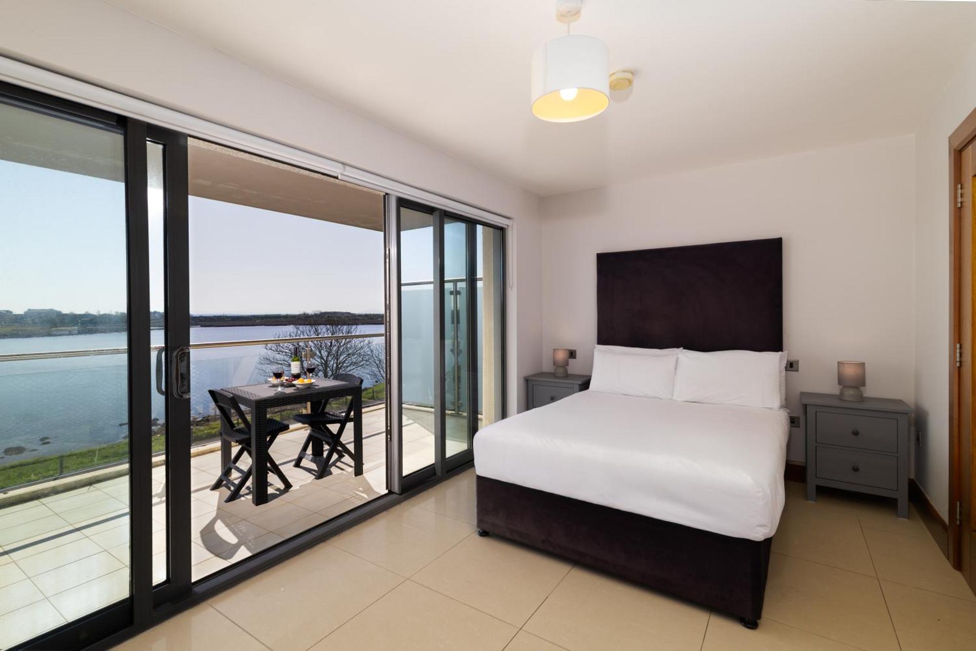 Tur An Tsaile - Galway Lakeside Apartments Ngoại thất bức ảnh